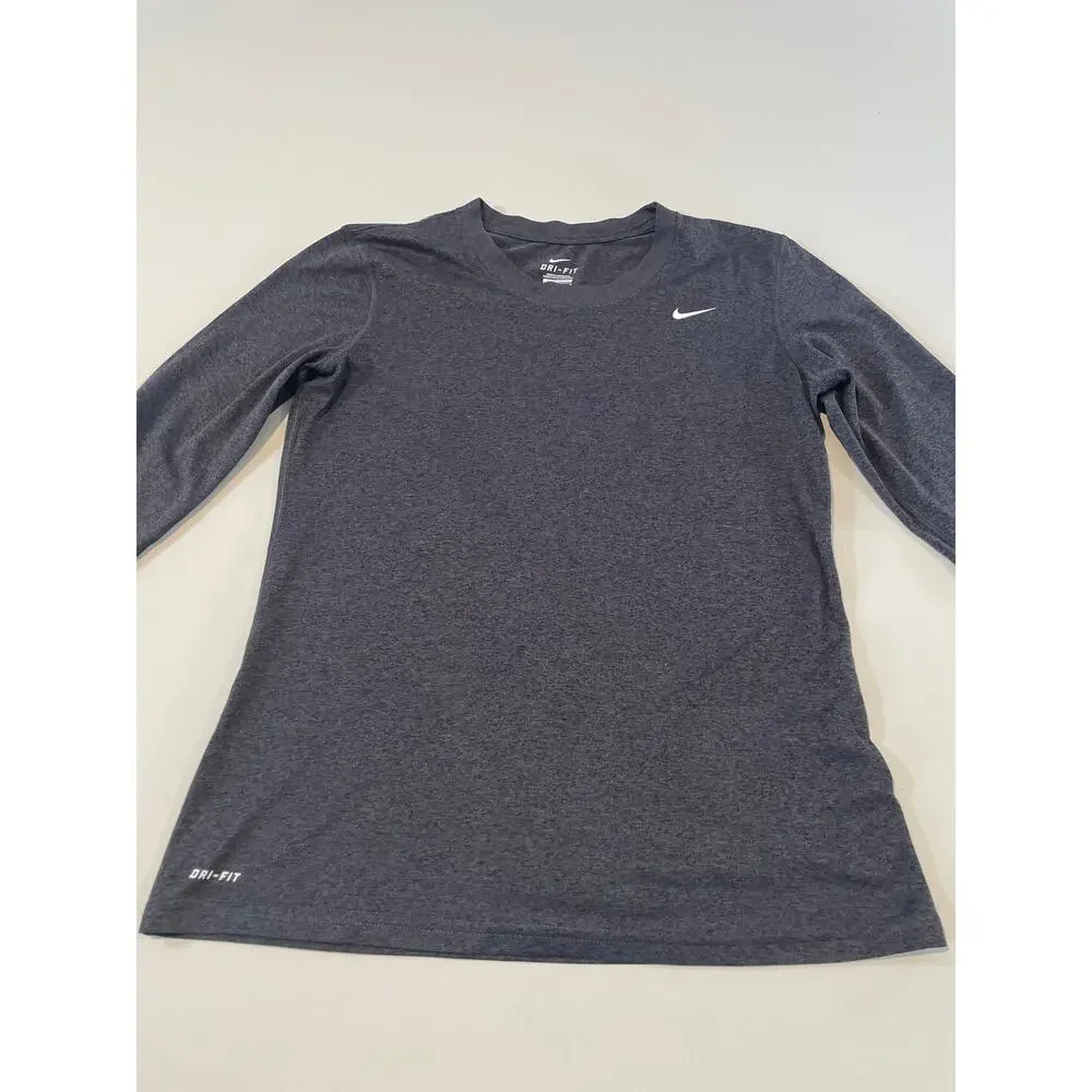 Nike Size M Gray Long Sleeve Top